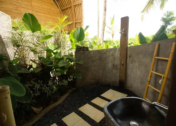 Jero Tumbuk Bamboo House * Selat