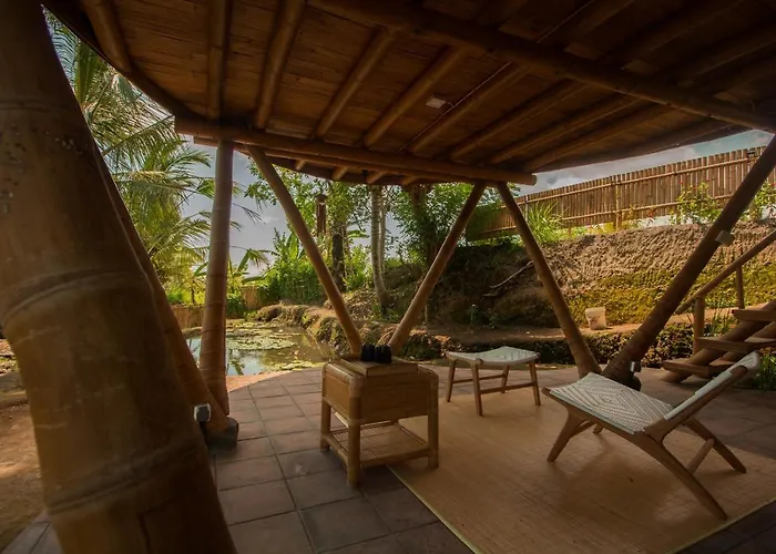 Jero Tumbuk Bamboo House *