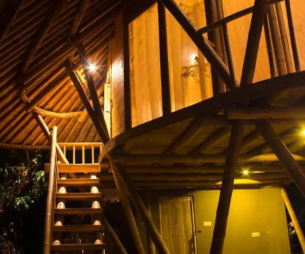 Jero Tumbuk Bamboo House * Selat