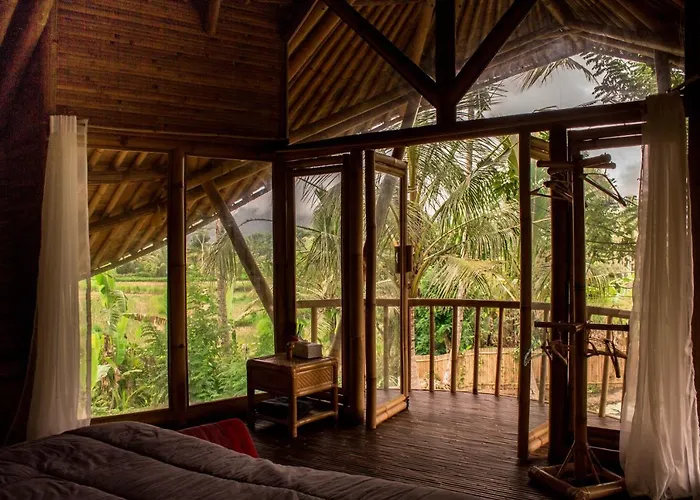 Jero Tumbuk Bamboo House * Selat