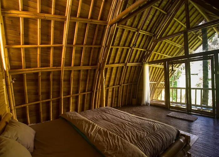 Bed & Breakfast Jero Tumbuk Bamboo House Selat